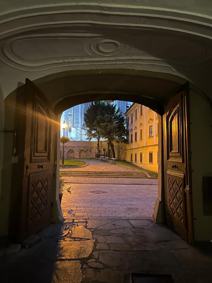 Apartmán Csaky Palace Bratislava 1 Exteriér fotografie